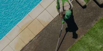 Lawn-&-Outdoor-Area-Cleaning-1